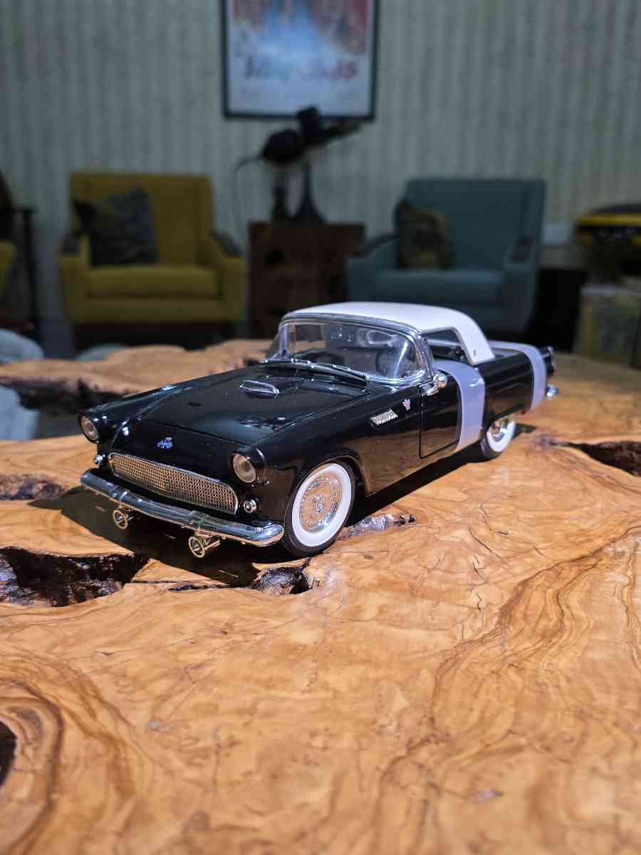 Classic 1955 Ford Thunderbird Diecast Model