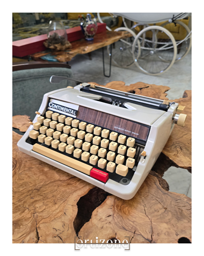 Continental Vintage Typewriter (Arabic Keyboard)