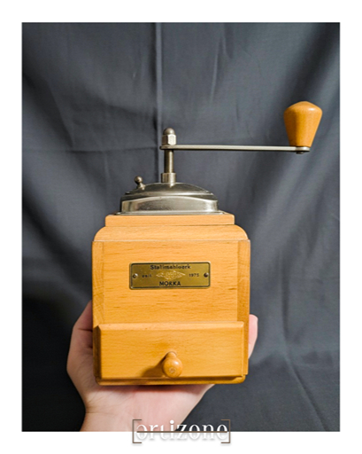 Vintage Manual Coffee Grinder B