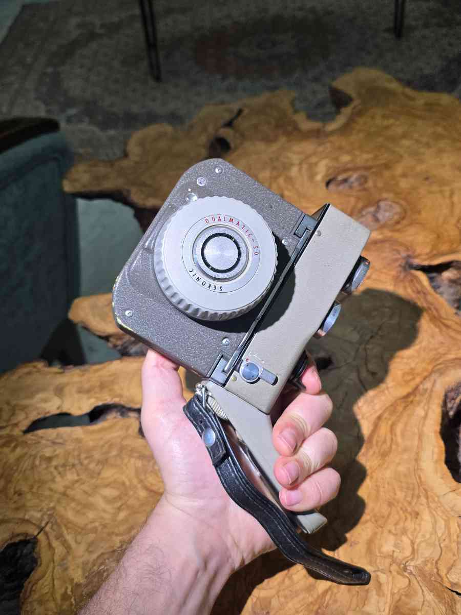 Sekonic Dualmatic 50 Vintage 8mm Movie Camera