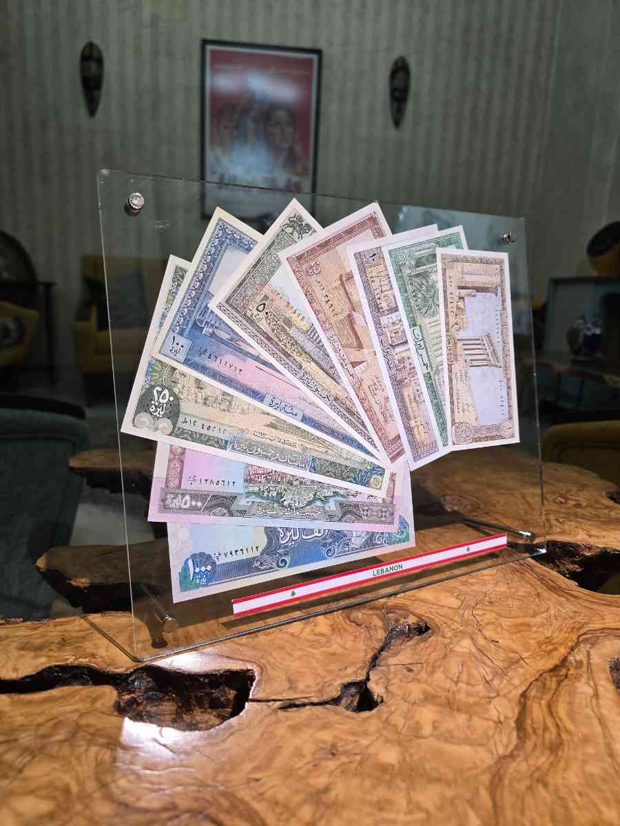 Framed Lebanese banknotes 1 Lira up to 1000