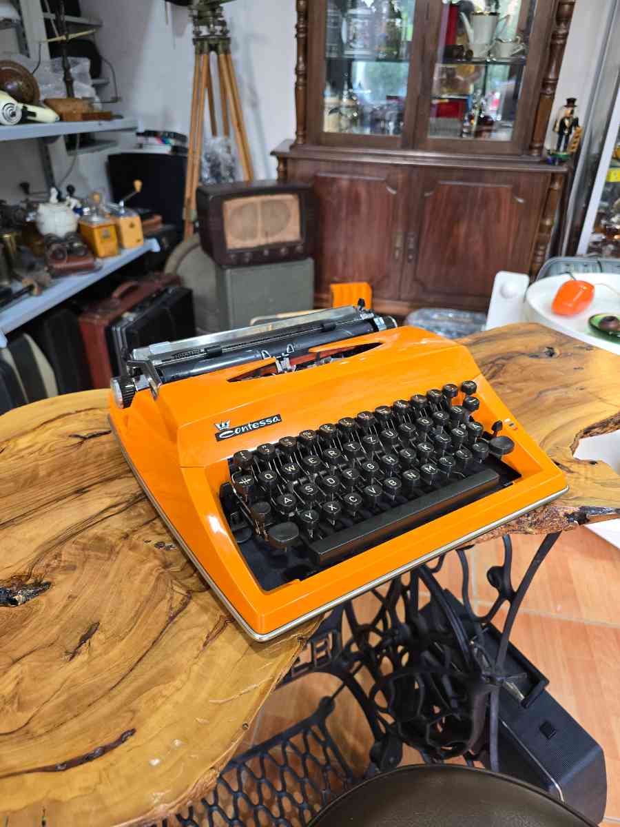 Triumph Contessa Vintage Orange Typewriter