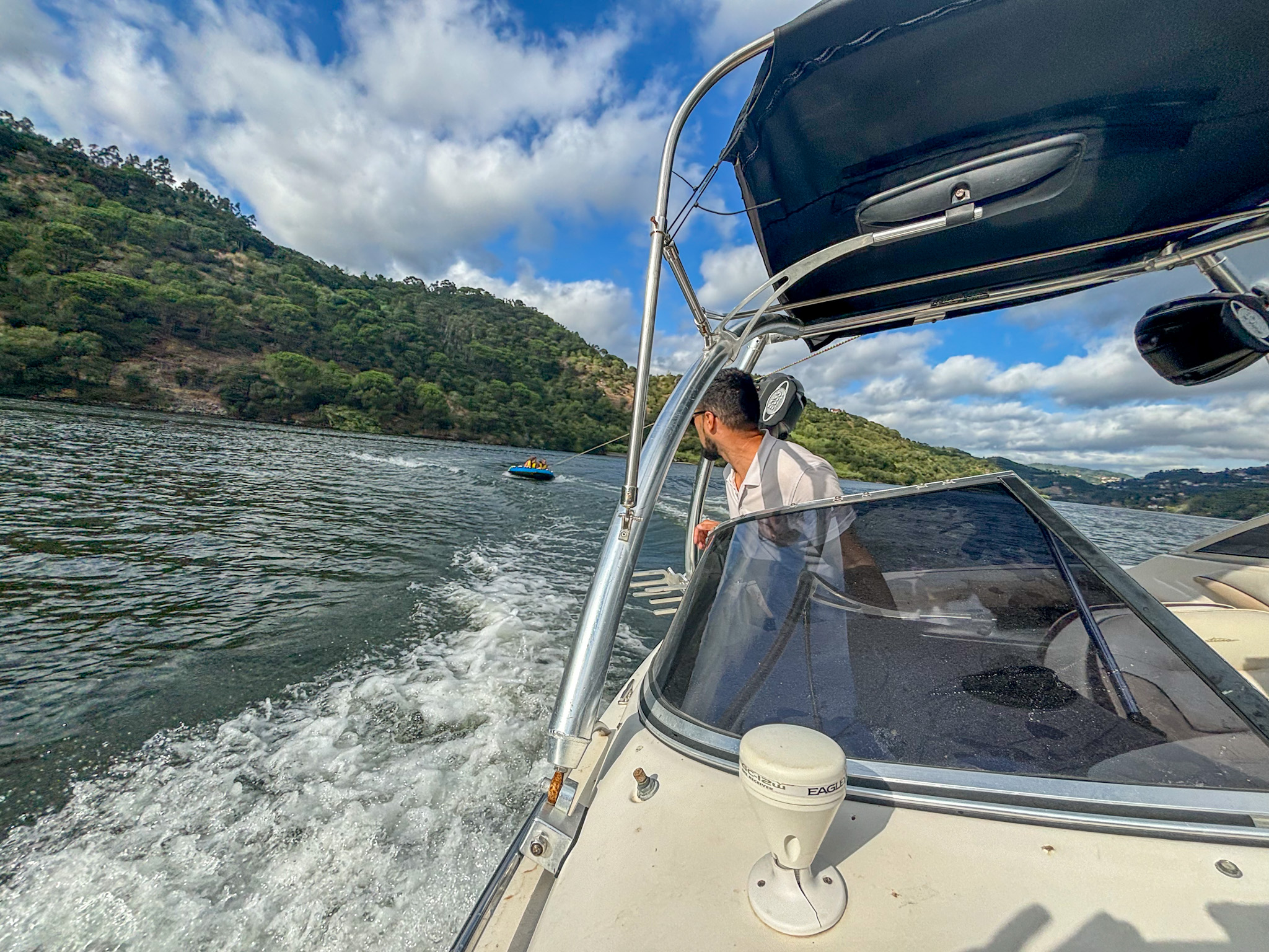 1h de Passeio de Barco Privado