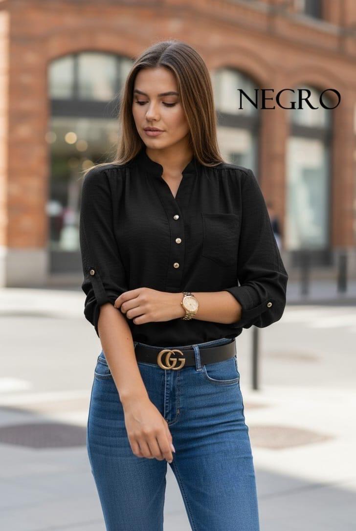 Blusa negra de botones
