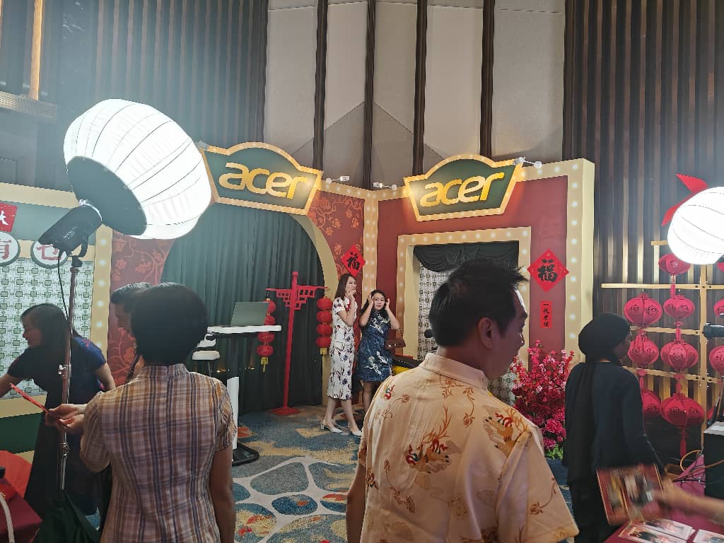 Tripod Photobooth