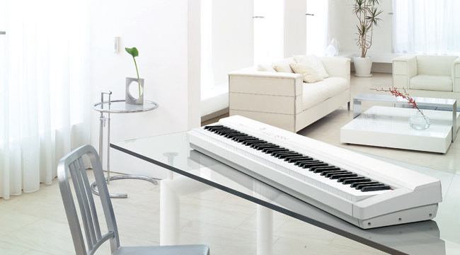 Casio PX-135BK/WE White Keyboard with Bench