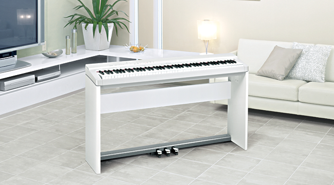 Casio PX-135BK/WE White Keyboard with Bench