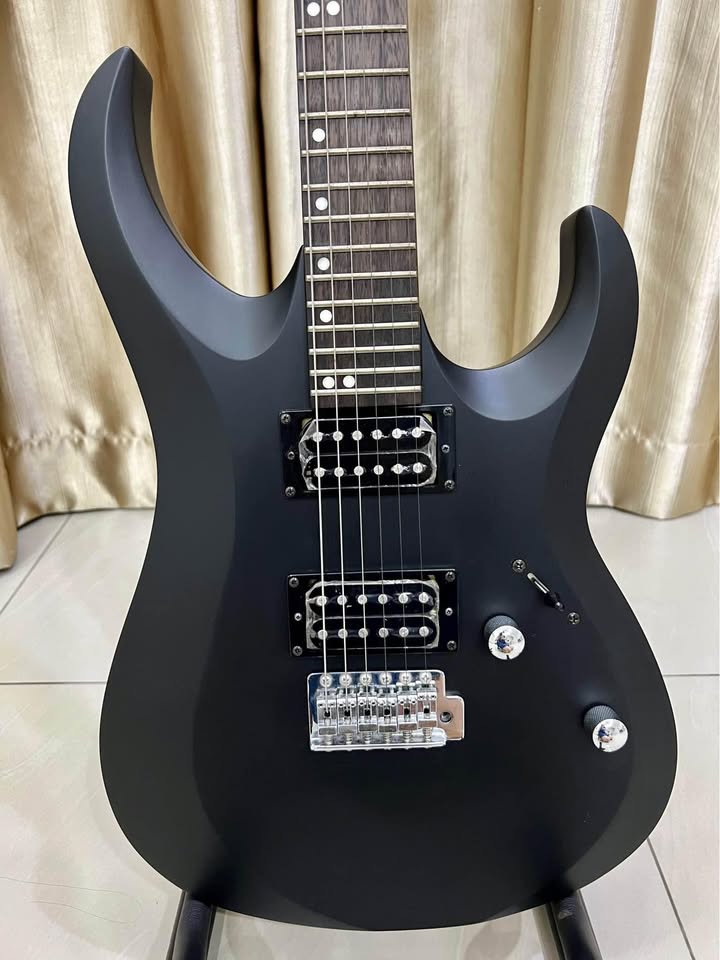 Cort X-1 Guitar Black Strato Double Cut Away