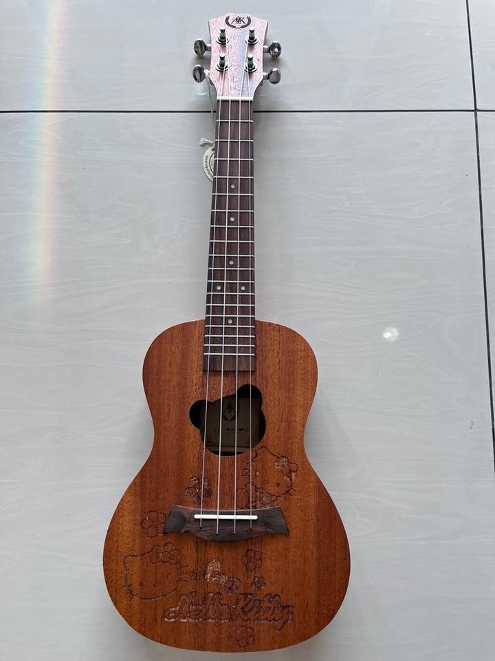 A&K Ukulele UK 23-23 Concert Ukulele (Hello Kitty)