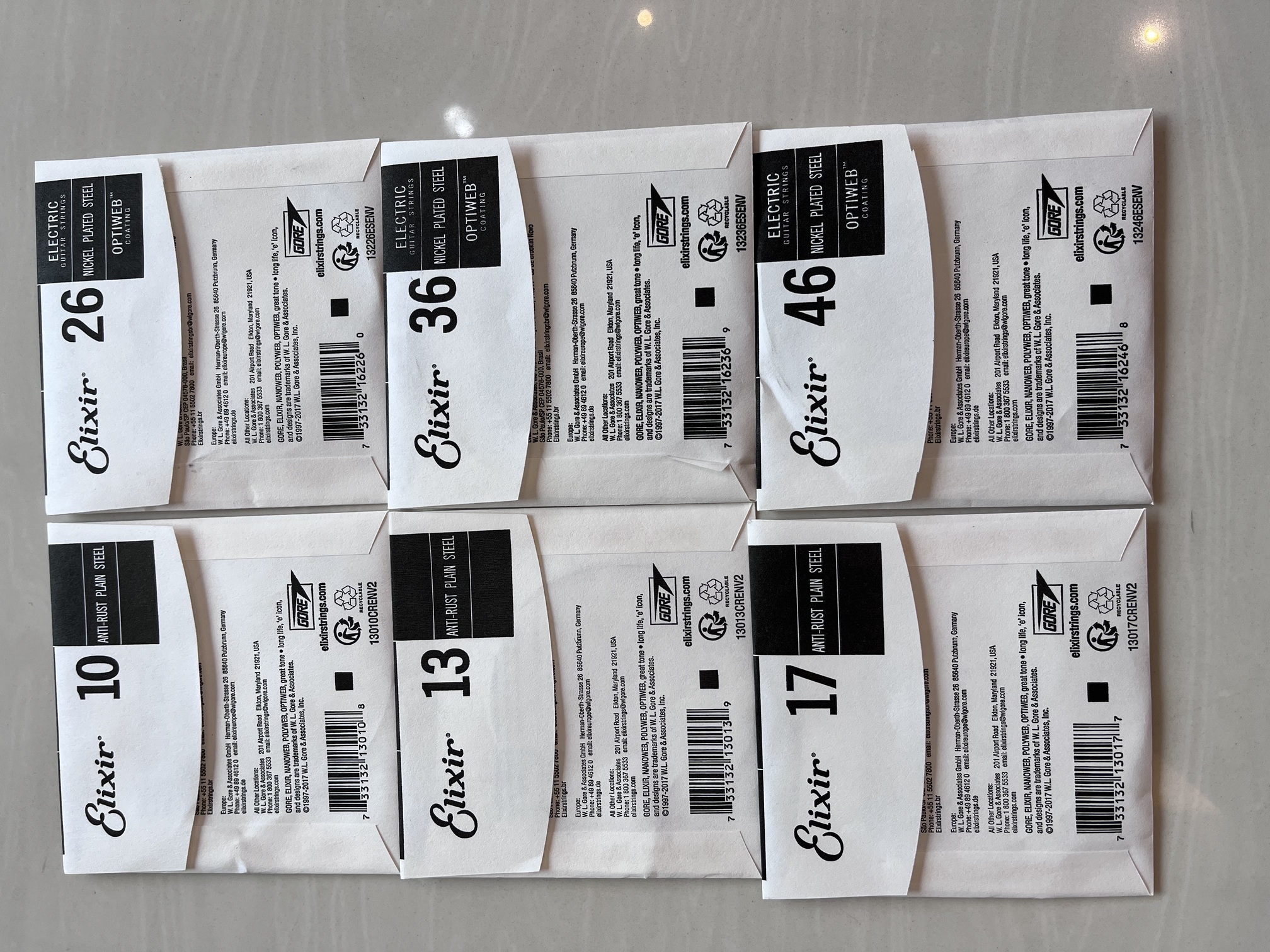 Elixir Strings Guitar Strings Electric Nickel Plated Steel with OPTIWEB Coating Light (.010-.046)