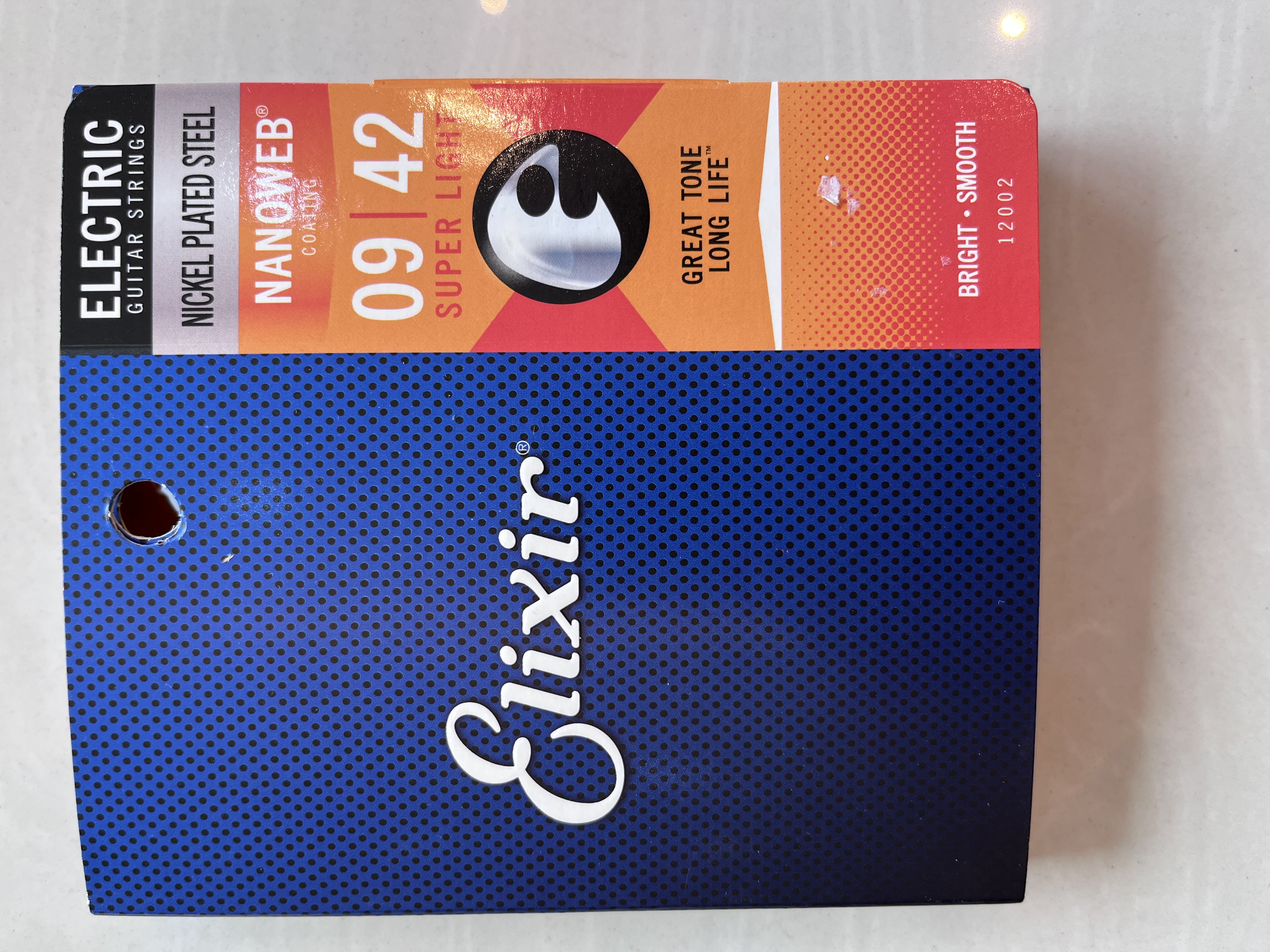 Elixir Strings Electric Guitar Strings Electric Nickel Plated Steel Strings with NANOWEB Coating Super Light (.009-.042)