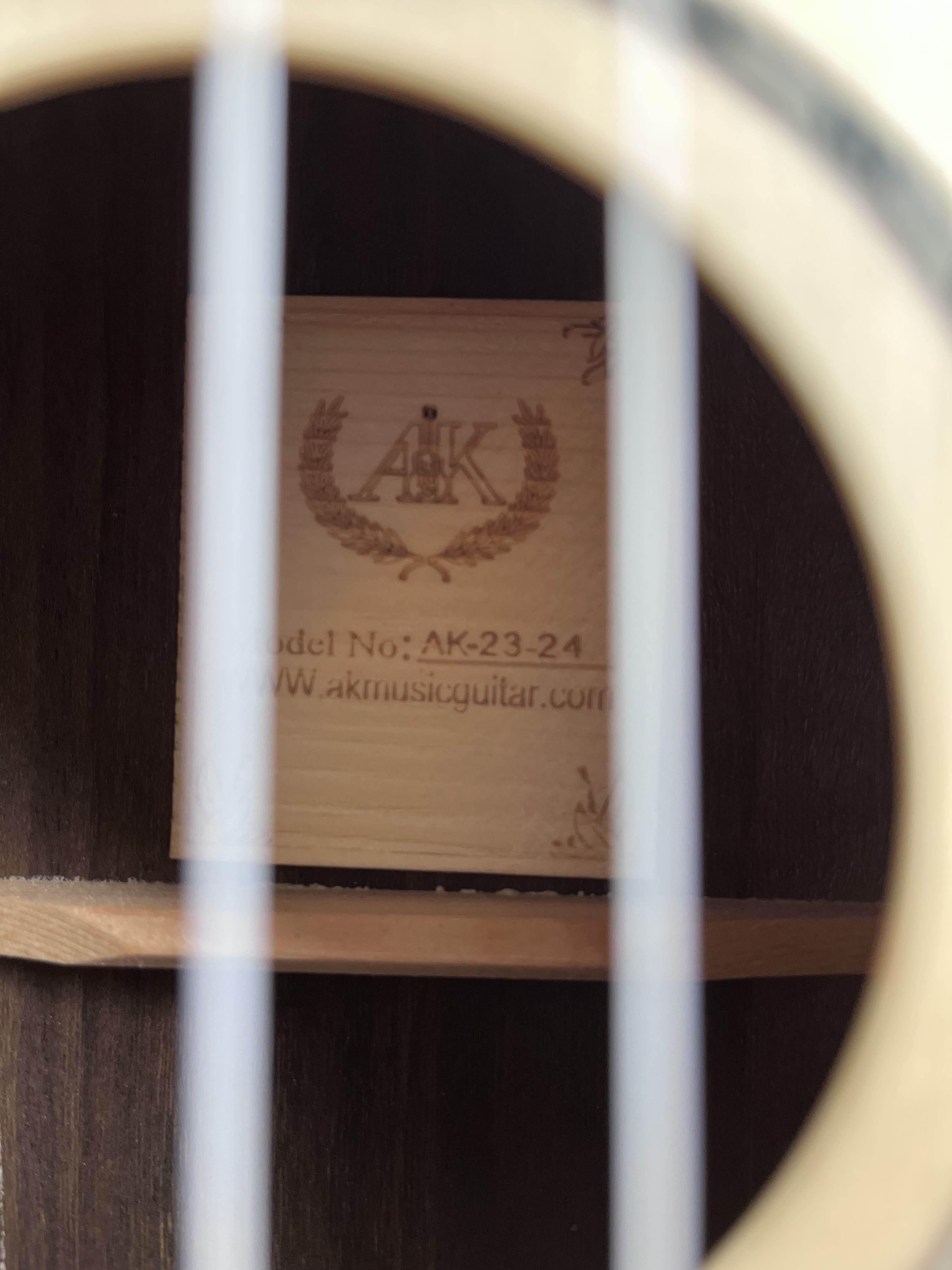 A&K Ukulele UK 23-24 Zebra Patterned Wood