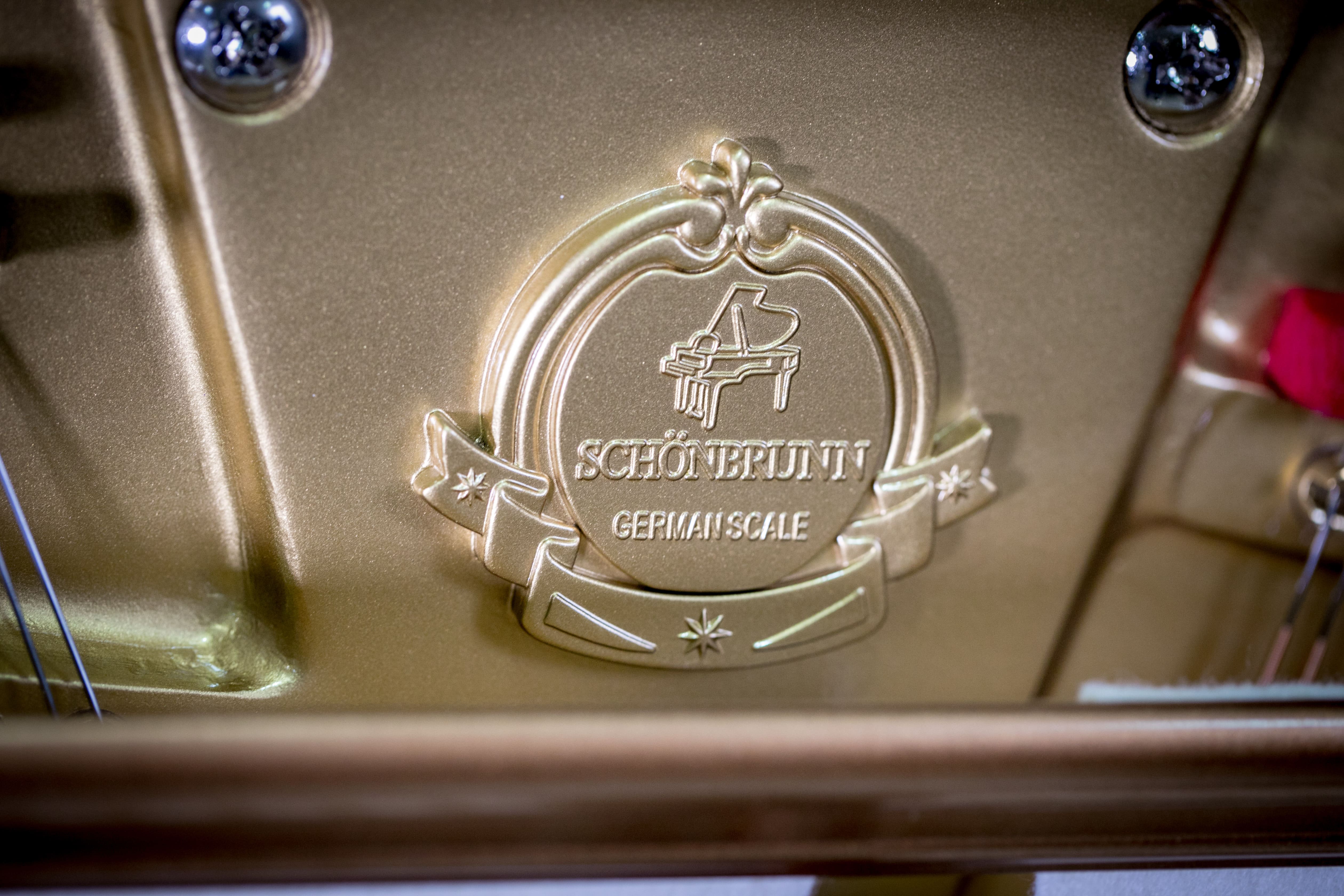 Schonbrunn XO126 German Acoustic Upright Piano (XO-126 / XO 126 / Schonbrunn)