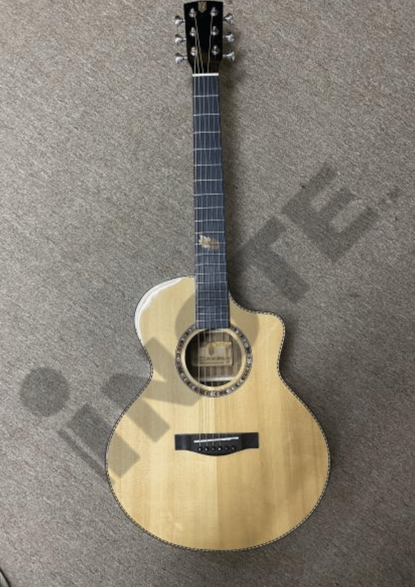 A&K Acoustic Guitar AK-550 C/CEQ MINI NA(Solid Top) 36" Travel & Children Guitar