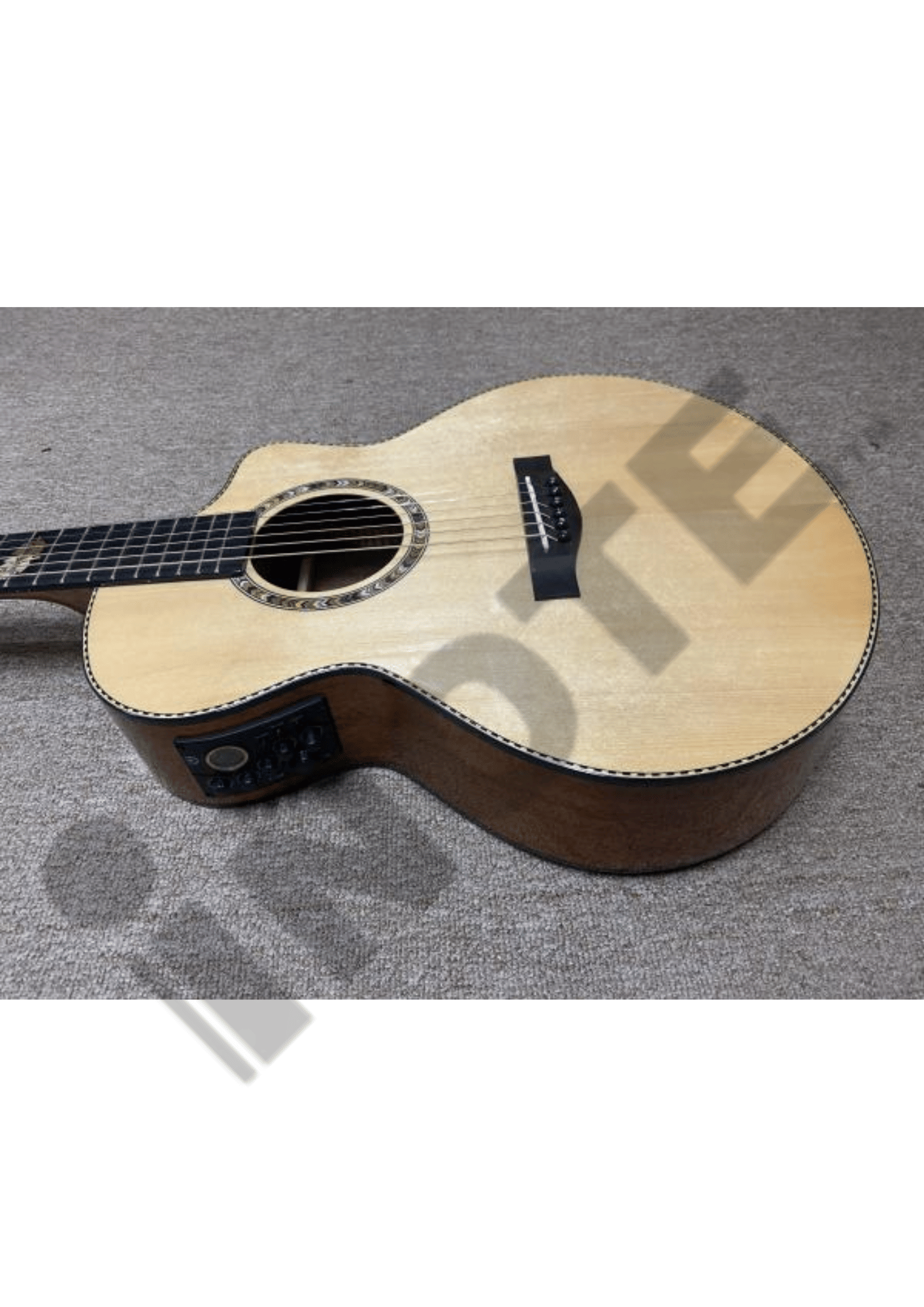 A&K Acoustic Guitar AK-550 C/CEQ MINI NA(Solid Top) 36" Travel & Children Guitar