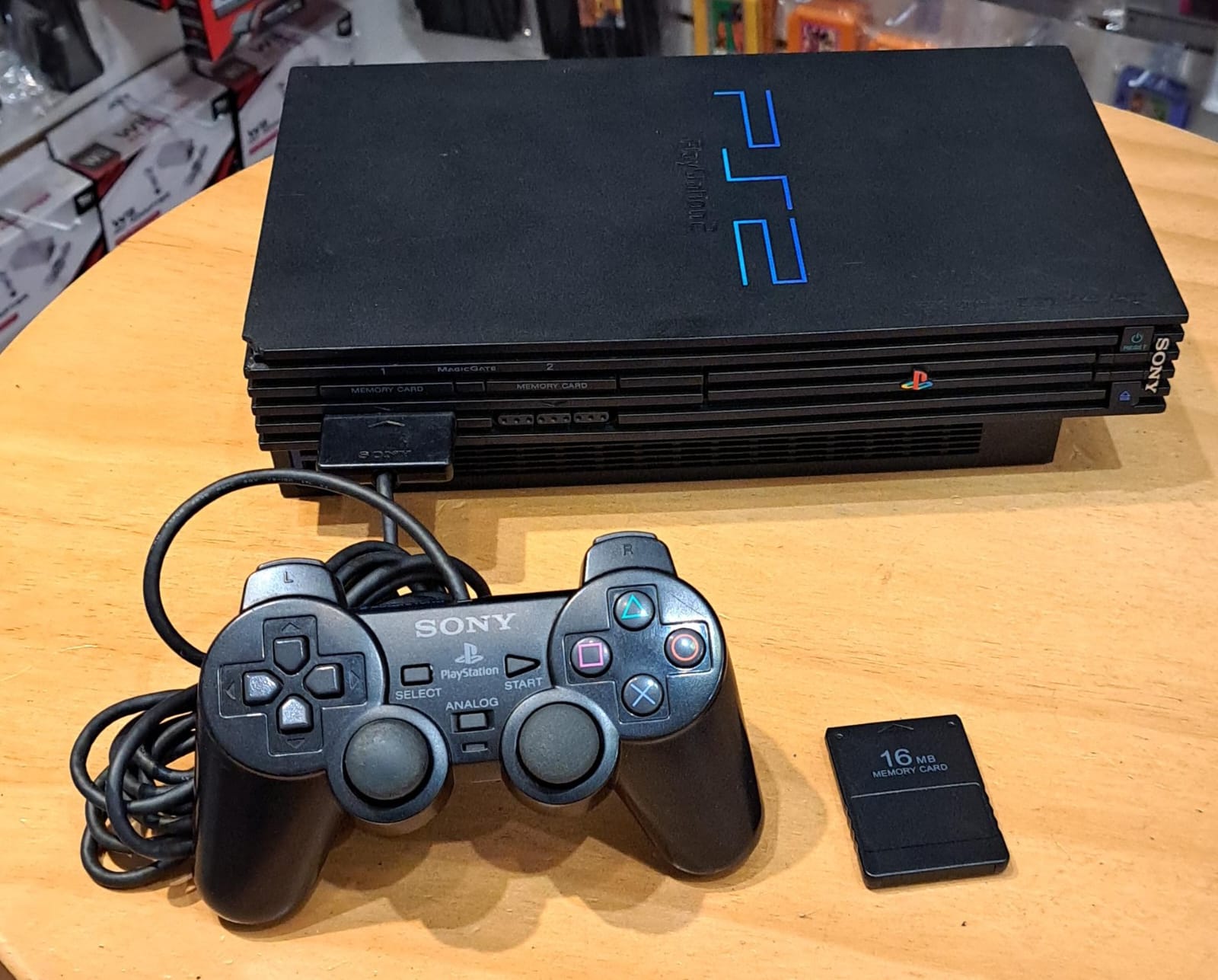 PlayStation 2 Fat com 1 Controle + Memori Card e Pendrive com Jogos