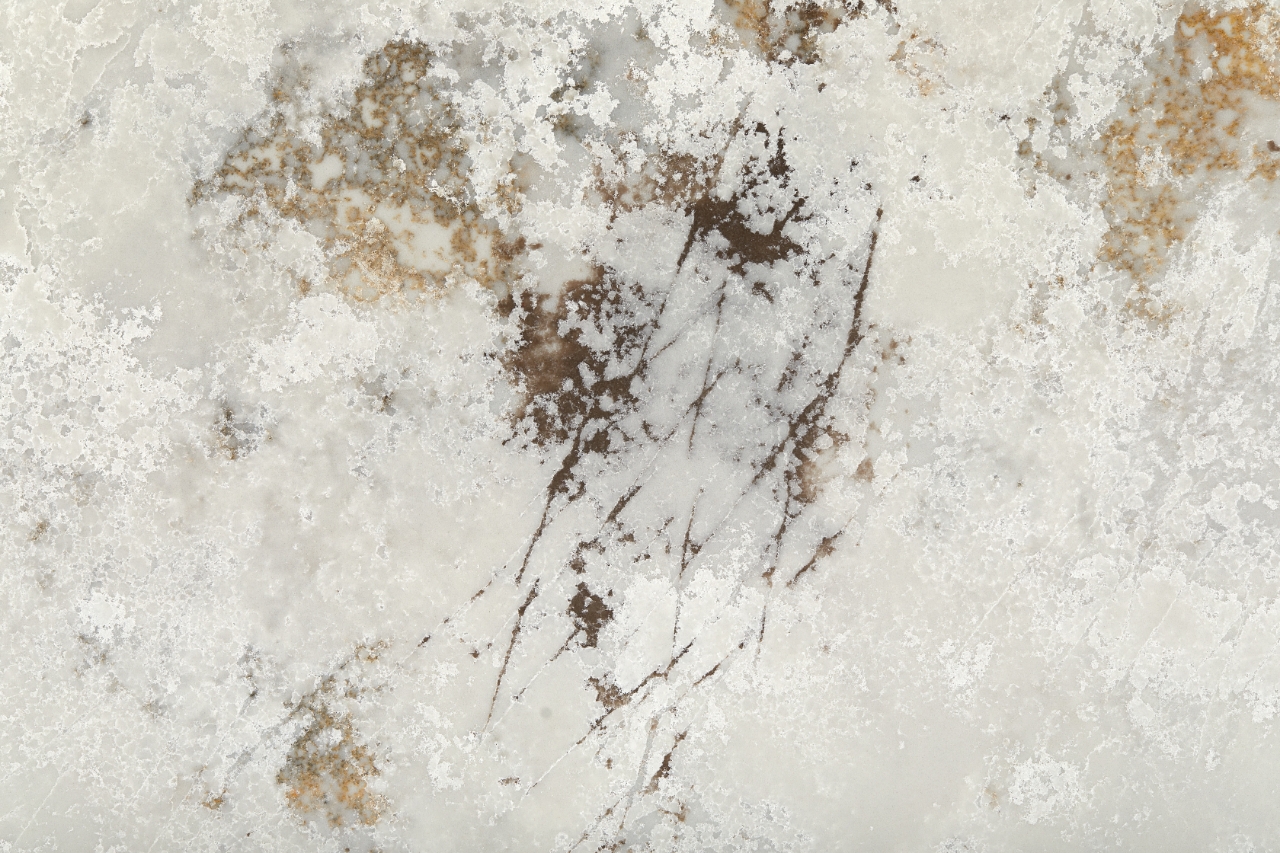 TP2524 (Sandstone Mist)