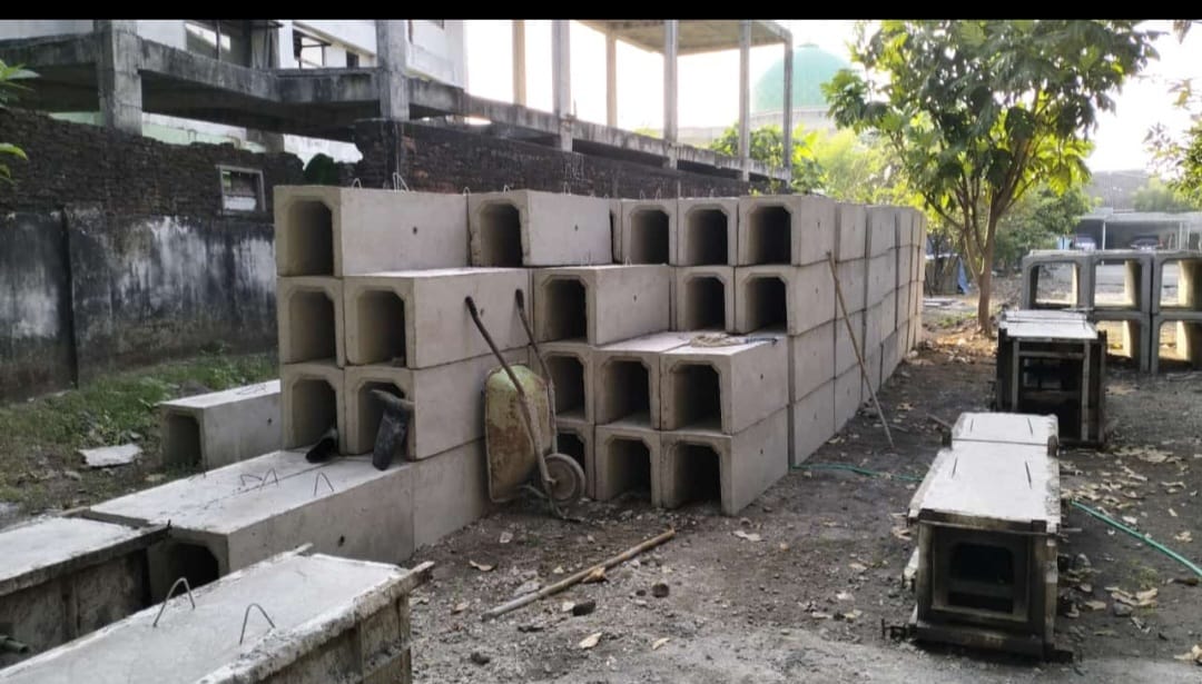 U-Ditch Ukuran 30X40X120