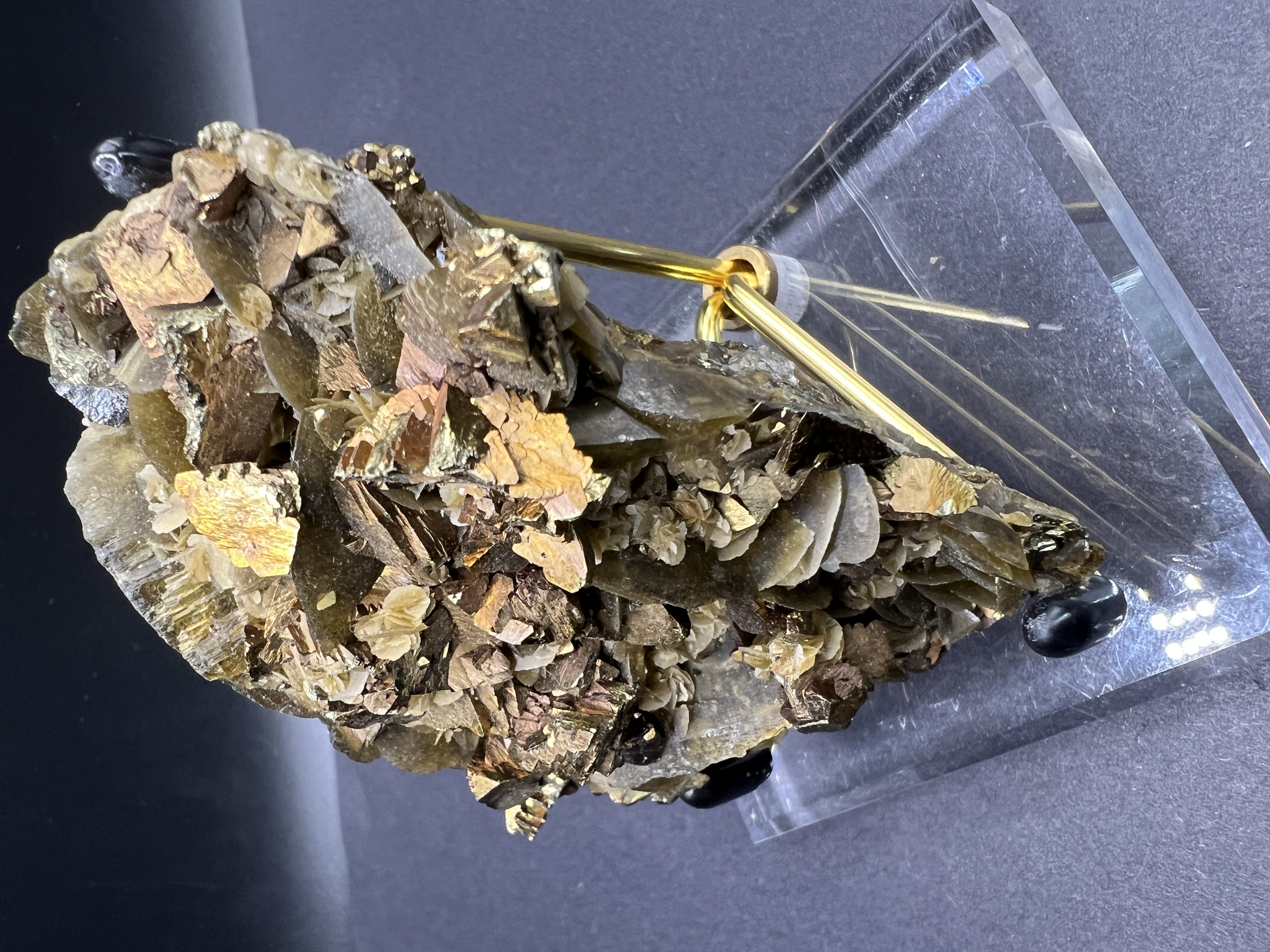 Huanggang Mine - Siderite w/ Chalcopyrite and Barite rosettes