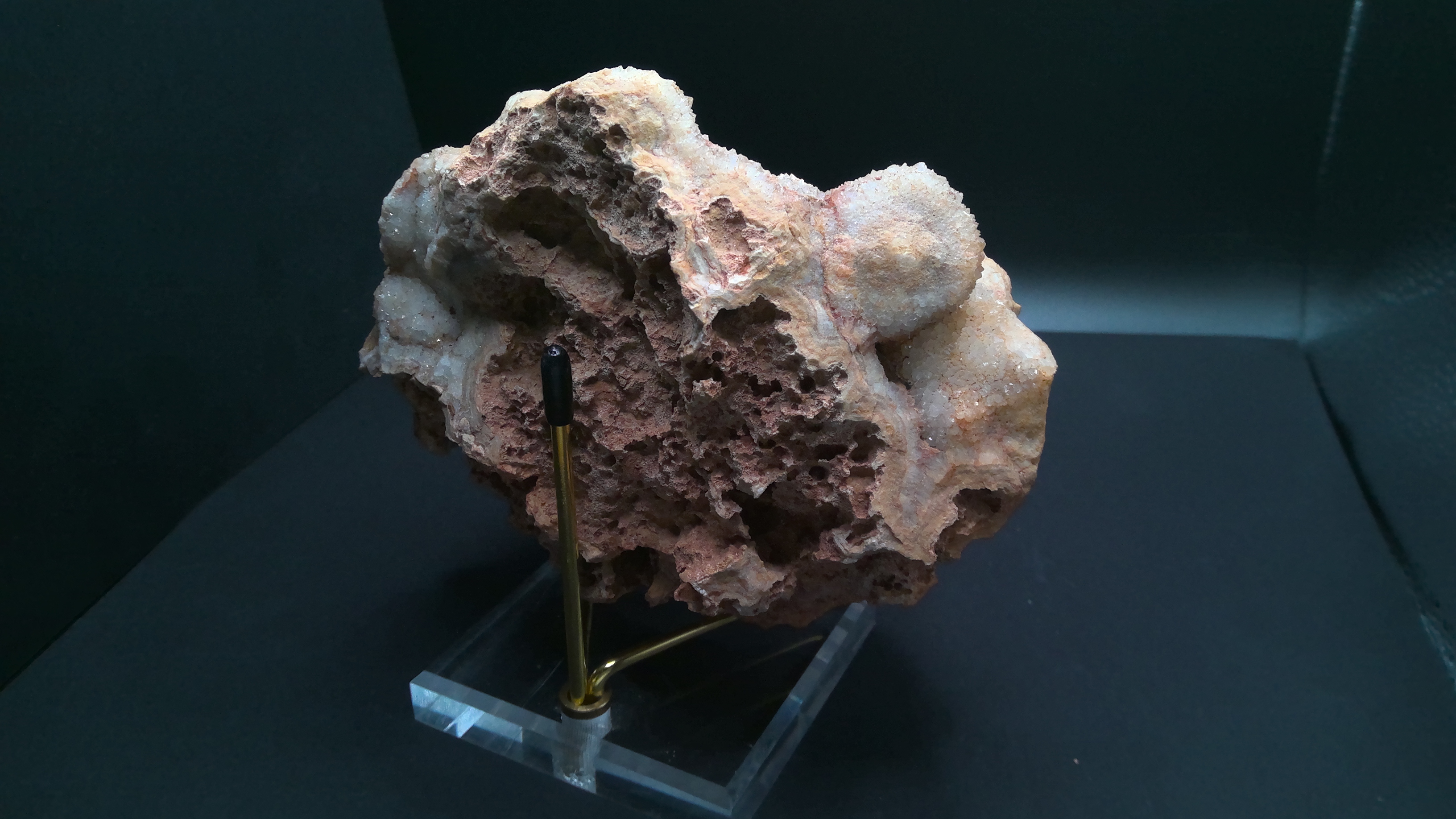 Missouri Quartz with Agate Banding on Limestone Matrix