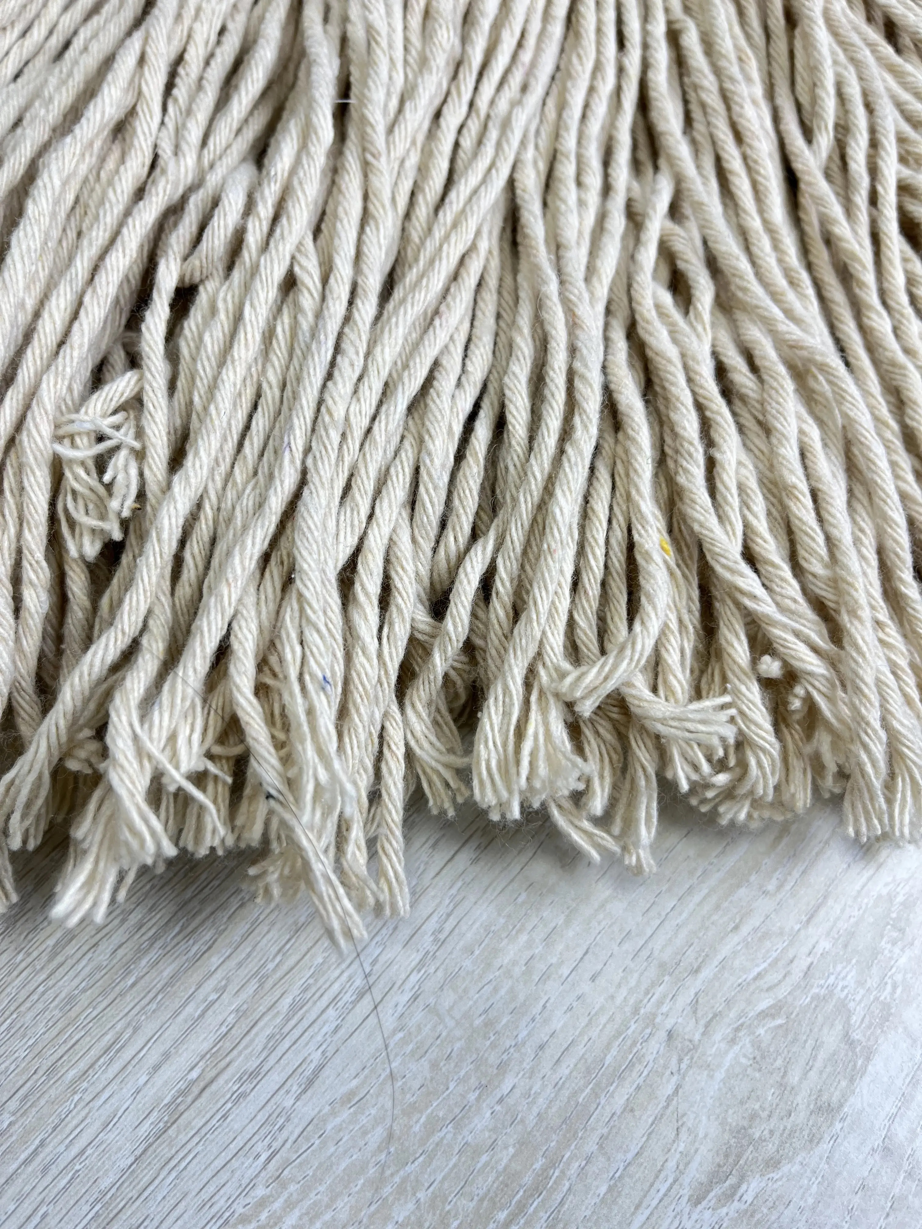 China mop Manufacturers Wholesale High Class Exporting to Korea Cotton Yarn Dry and Wet American Mop Head International Retailer for Mops Parts Replacement