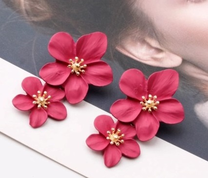 Designer Red Flower Shaped Earrings