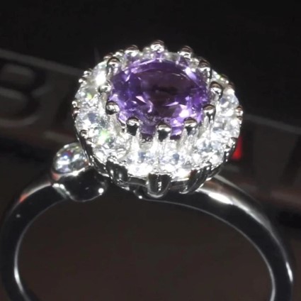 Twirling Splendor: Rhinestone Purple Inlaid Rotating Spinner Finger Ring for Girls/Women