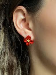 Blooming Passion: Red Flower Shaped Earstuds for Women