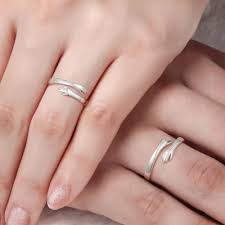 Eternal Embrace: Silver Hug Rings for Bestfriend/Girlfriend