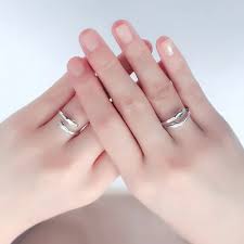 Eternal Embrace: Silver Hug Rings for Bestfriend/Girlfriend