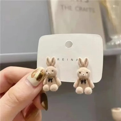 Teddy Whimsy: Cute Light Brown Mini Teddy Studs