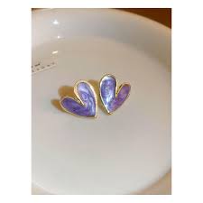Subtle Romance: Minimal Lavender Heart Studs