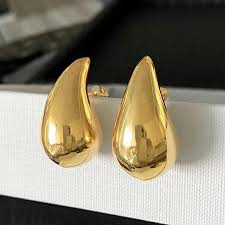 Golden Elegance: Copper Golden Teardrop Shaped Earrings