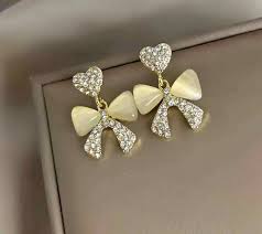 Mystic Gaze: Alloy Korean Cat Eye Bow Shaped Earrings