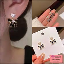 Midnight Elegance: Alloy Crystal Black Bow Shaped Earrings