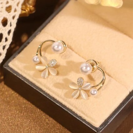 K-Delight: Alloy Korean Cat Eye Petal Flower Earrings