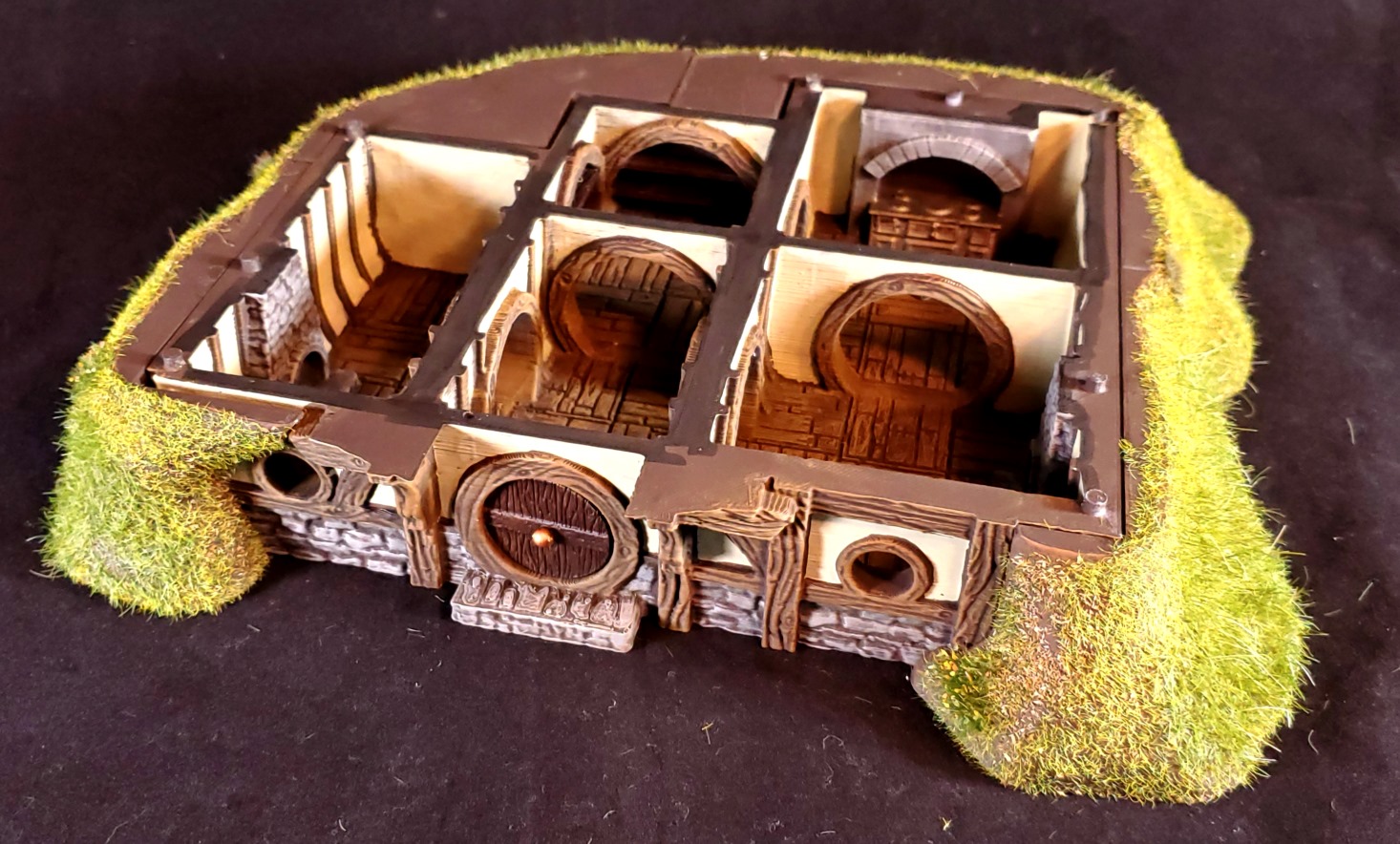 Halfling House 1 – The Shirelands - LOTR