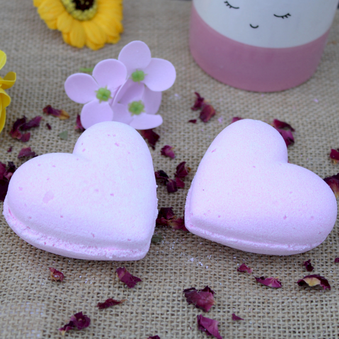 Heart Shaped Bath Bombs 70g