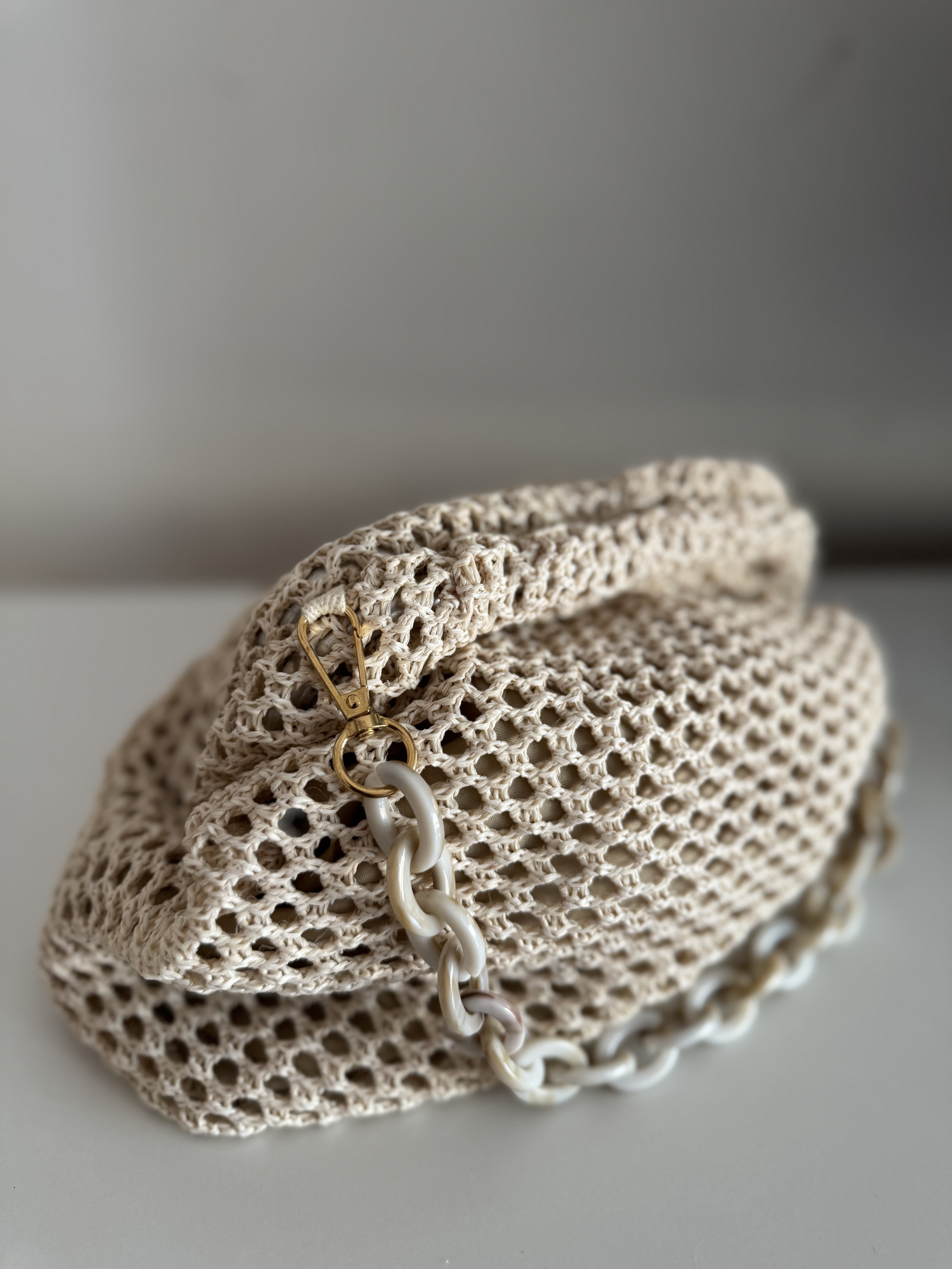 Bolso de mano tejido 