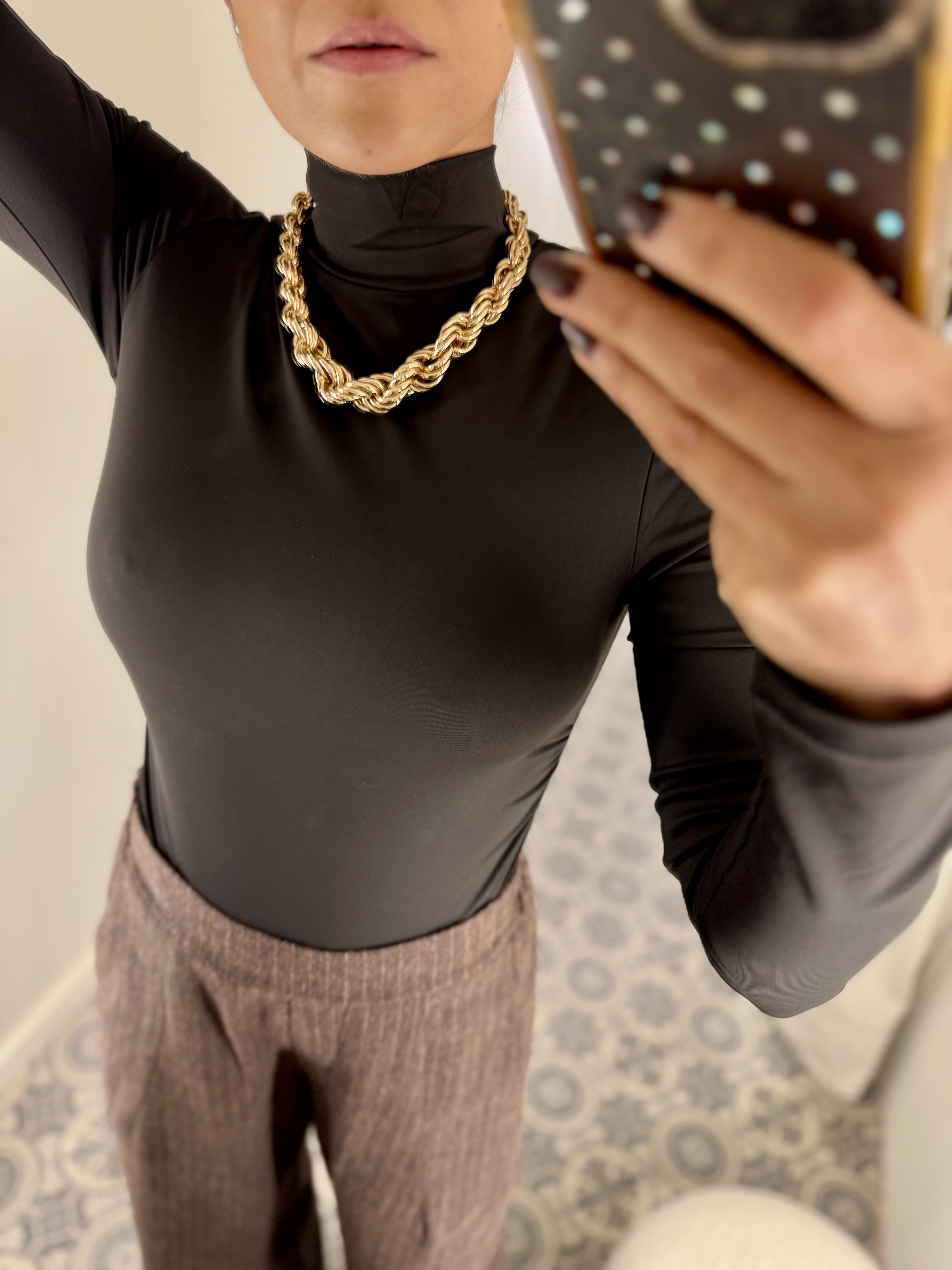 Body negro de manga larga