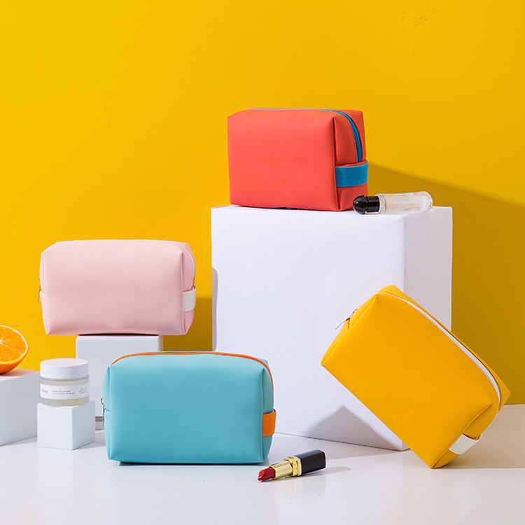 PU waterproof large-capacity macron wash bag