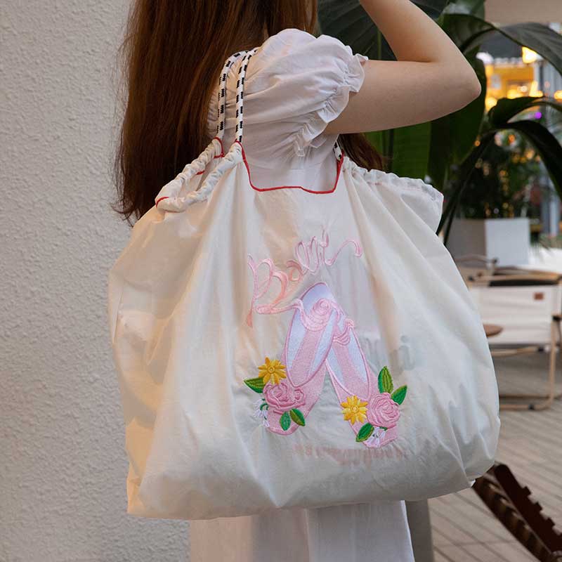 Embroidered eco-friendly shopping bag