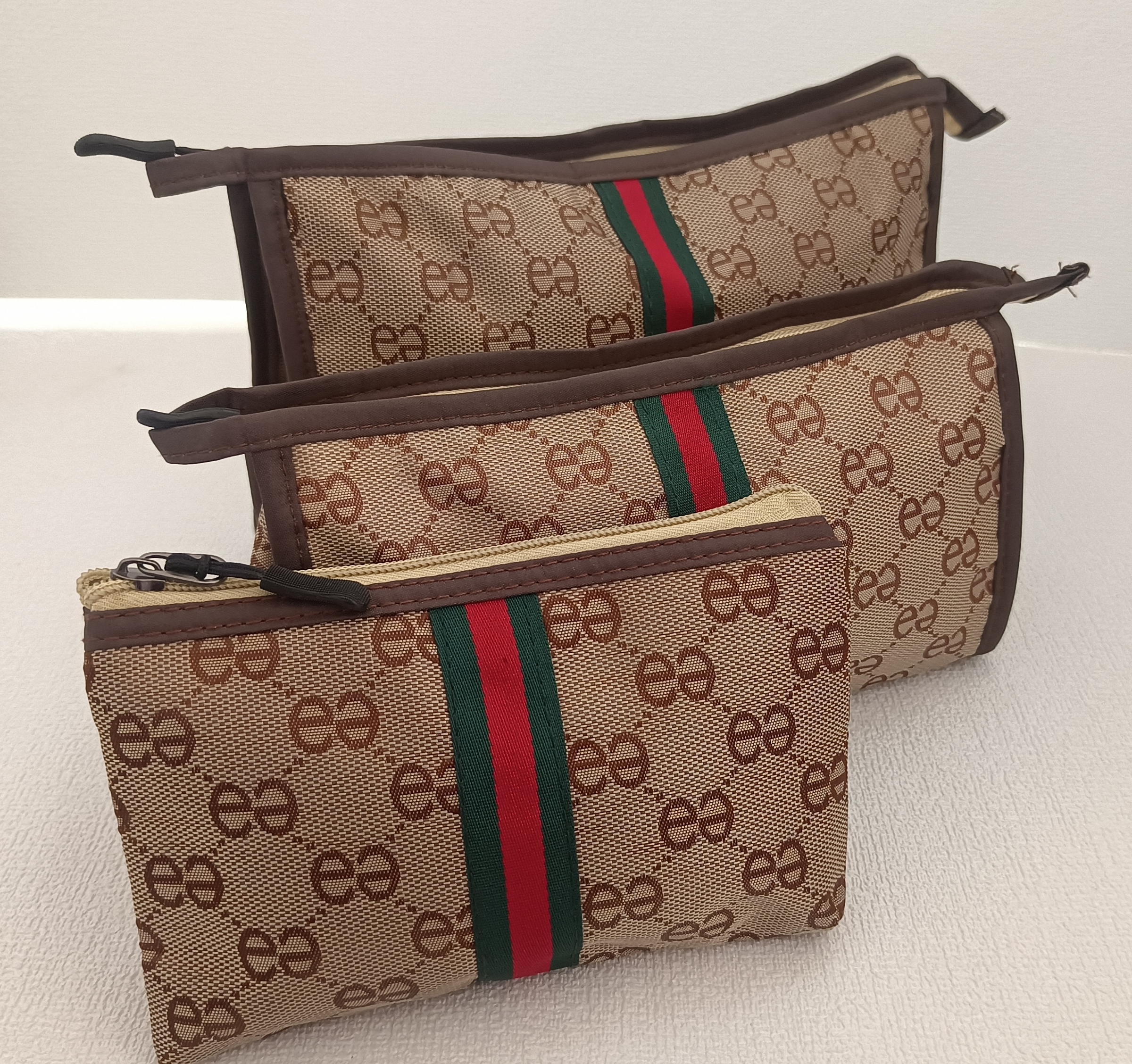 Compact Portable 3-Piece Makeup Bag Set