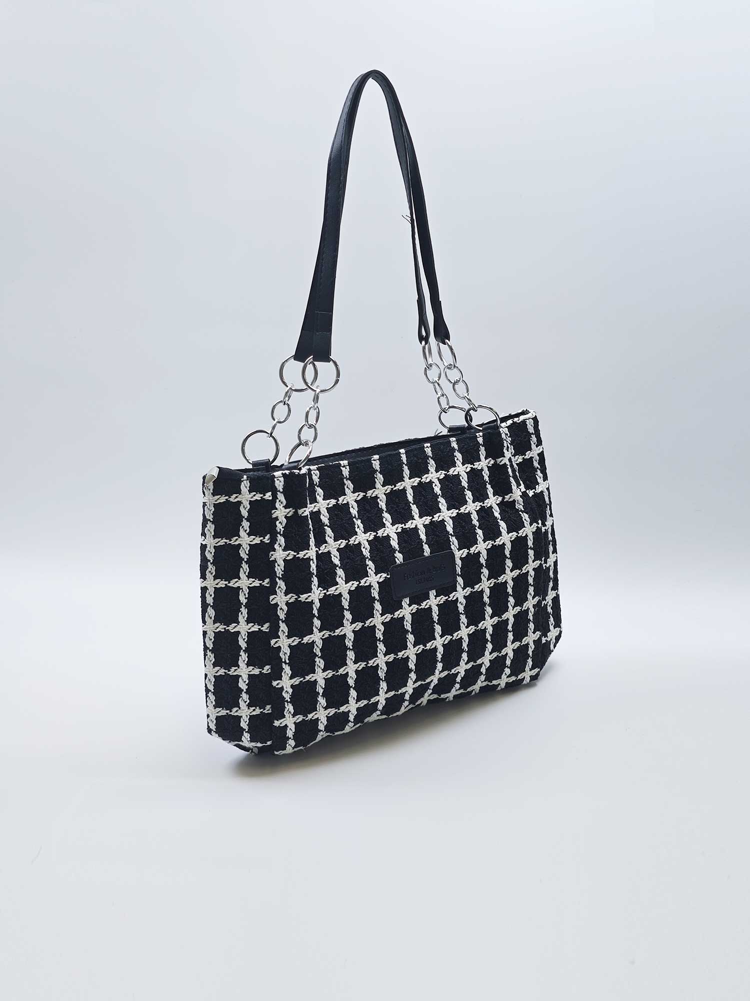 Large capacity grid casual sling shoulder bag