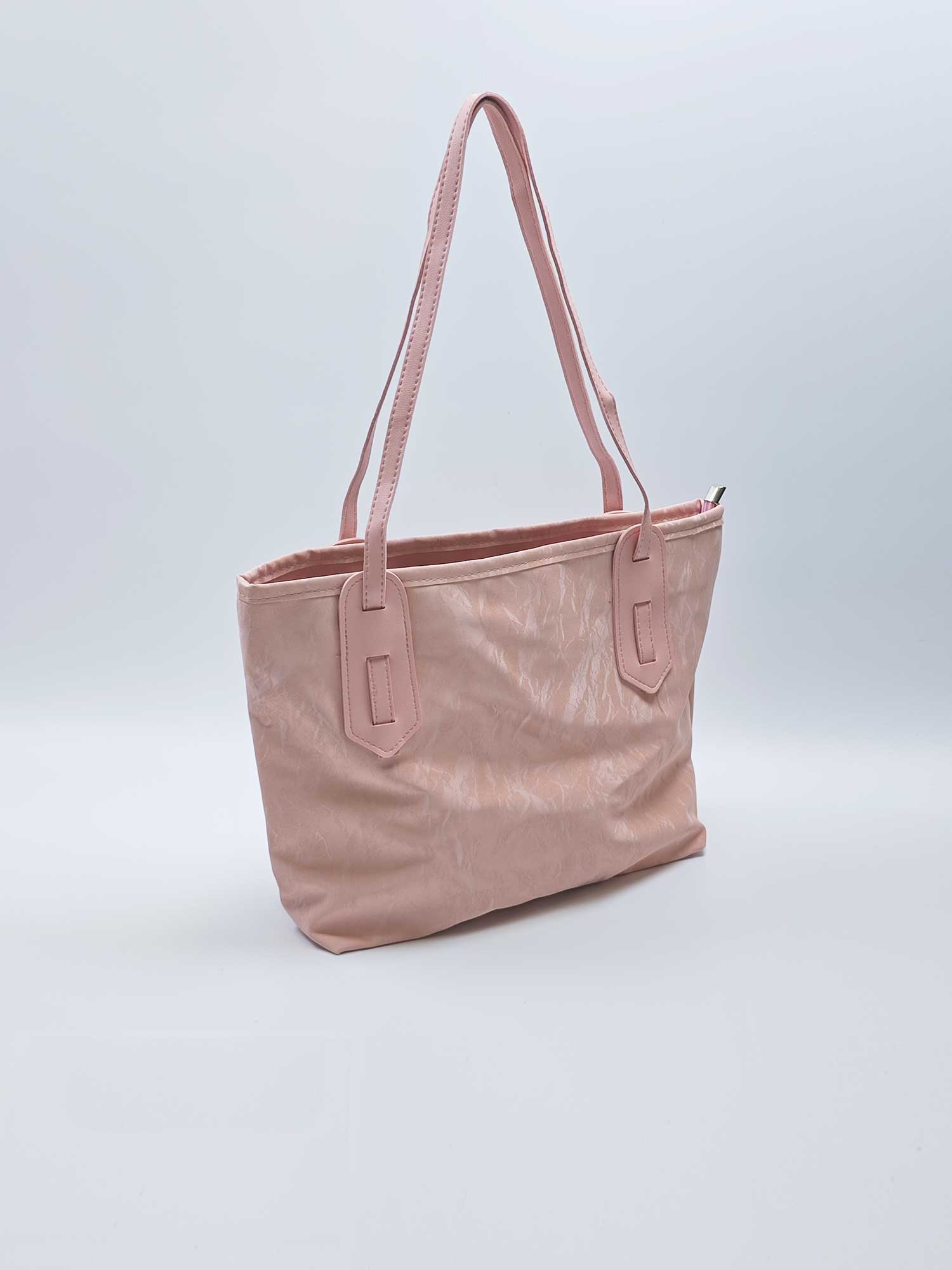 large capacity tote bag for commuting