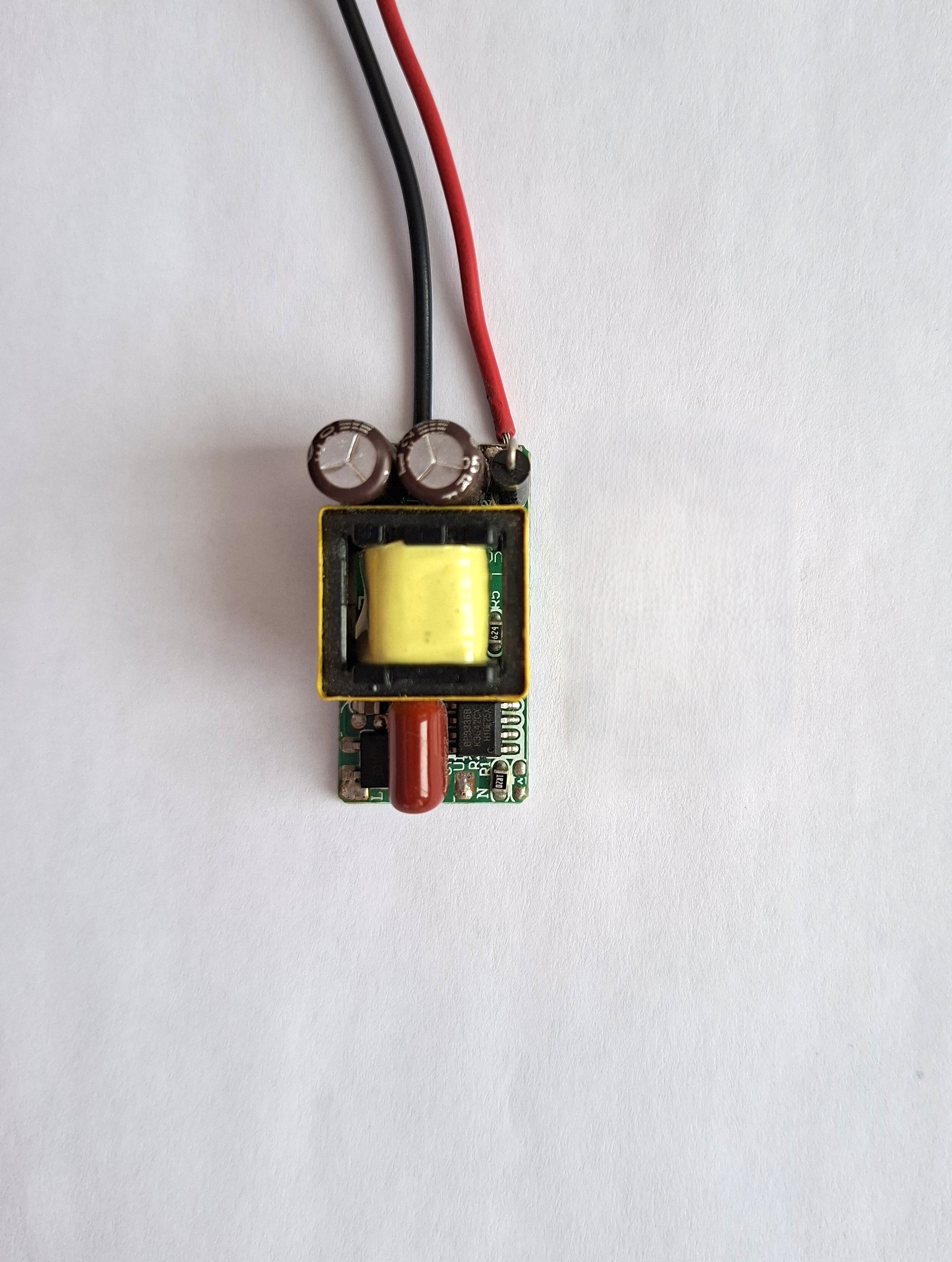 Ensamble de tarjetas electrónicas