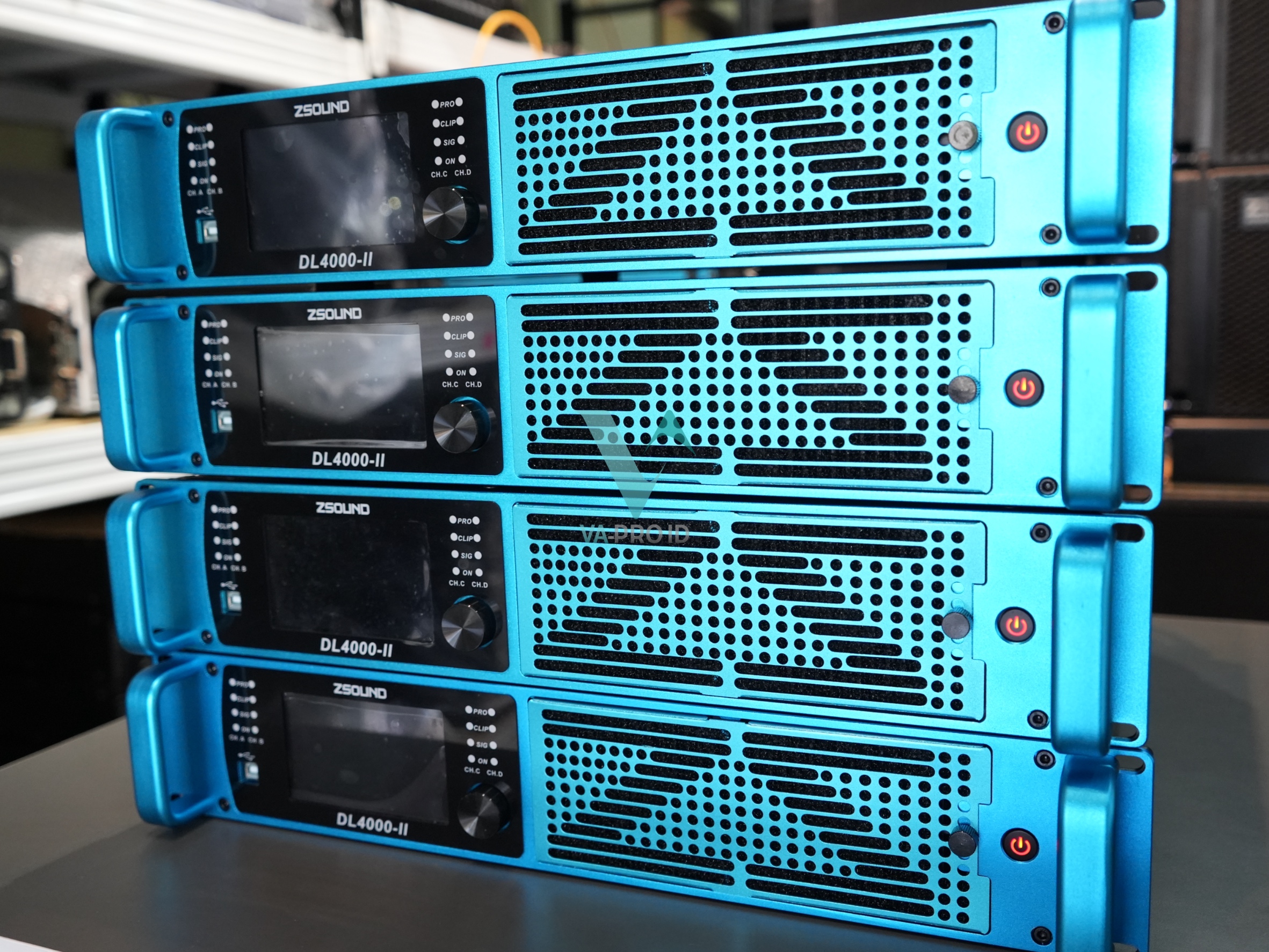 Power amplifier Zsound DL4000II 4chanel build in DSP