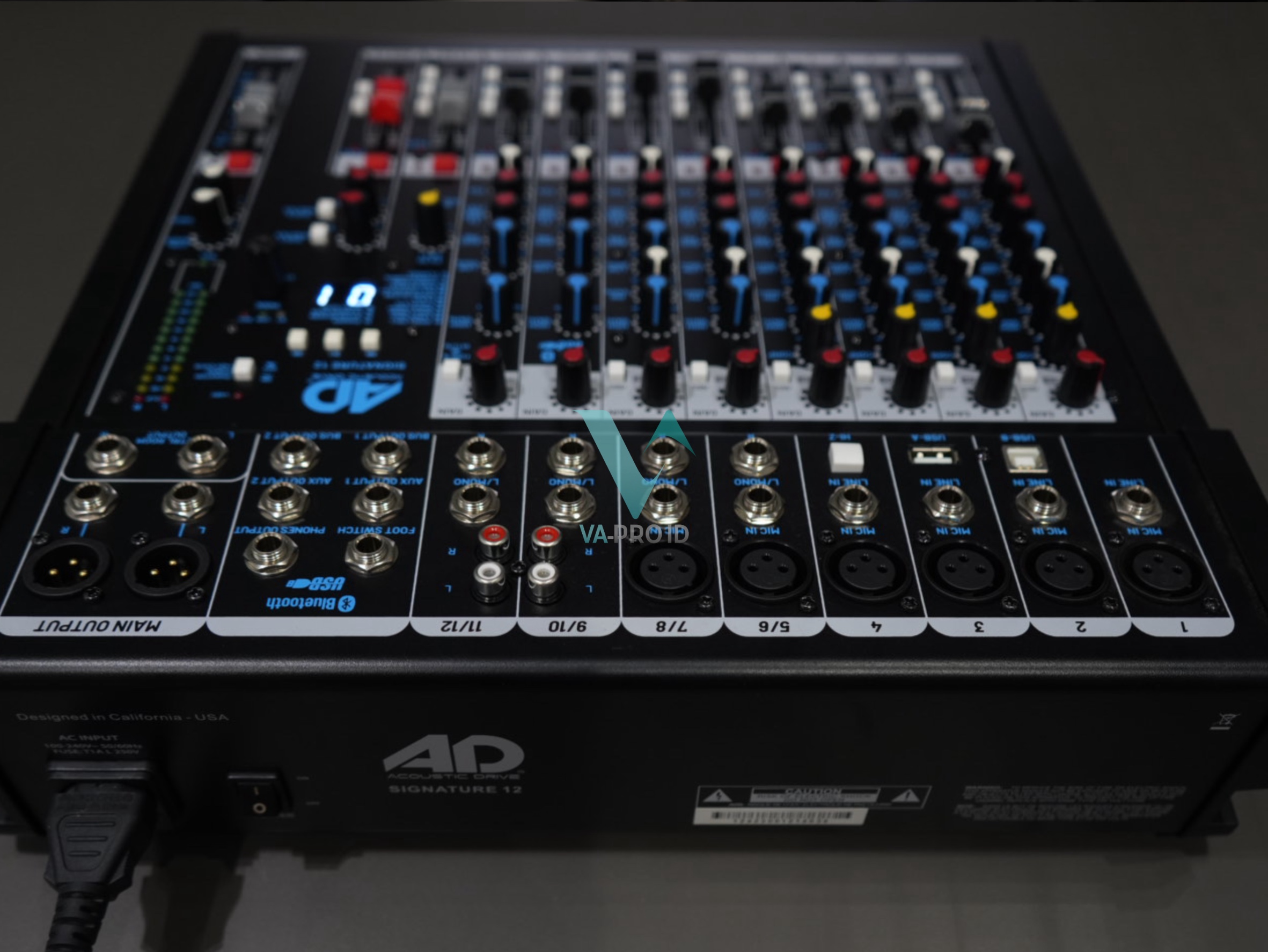 Mixer audio AD signature series