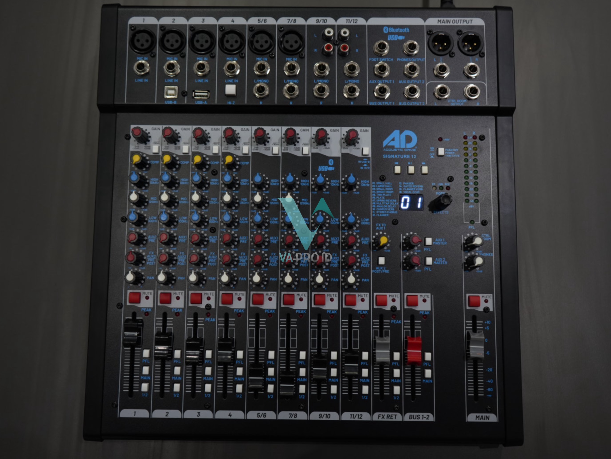 Mixer audio AD signature series