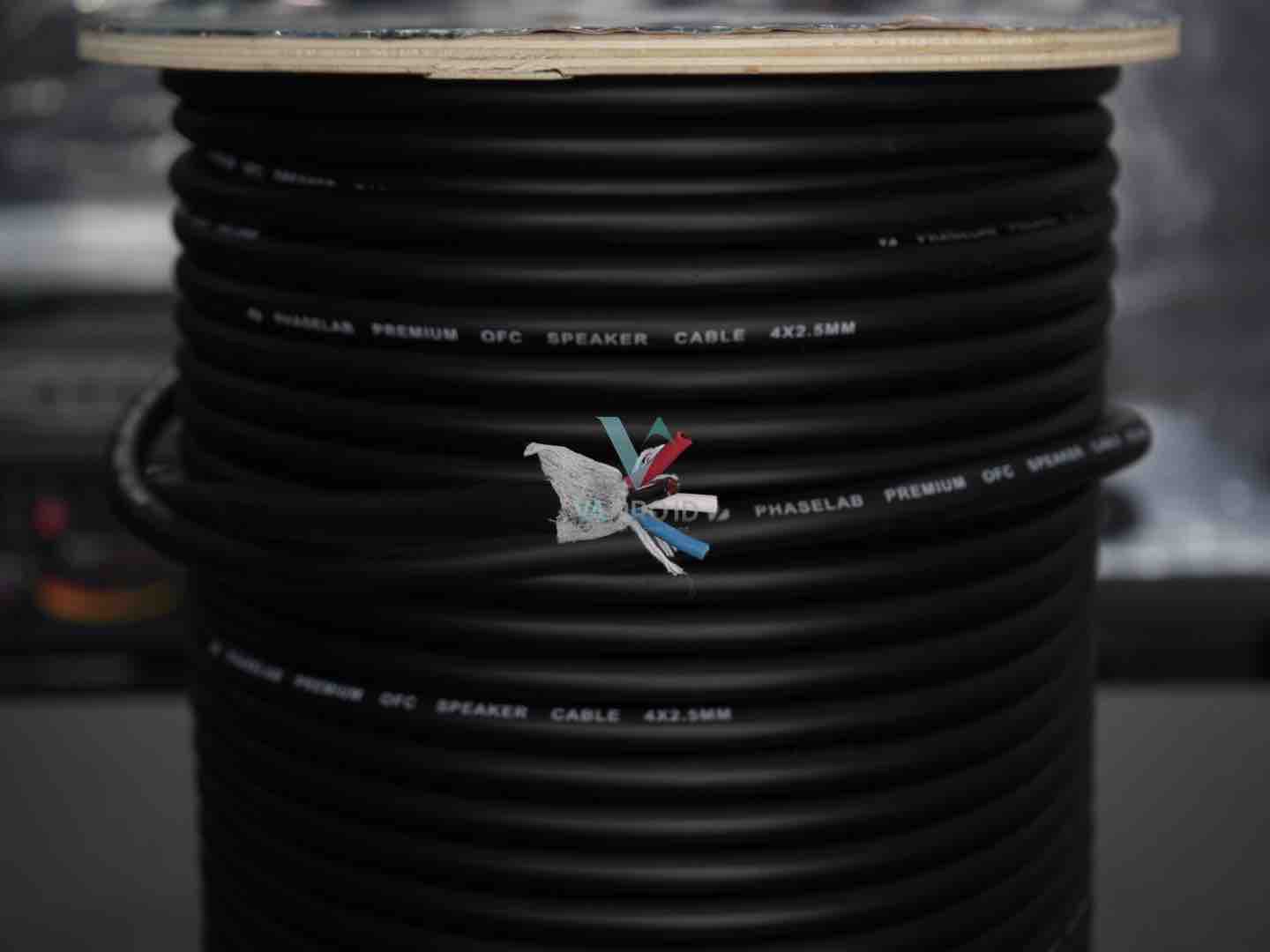 Kabel speaker phaselab 425